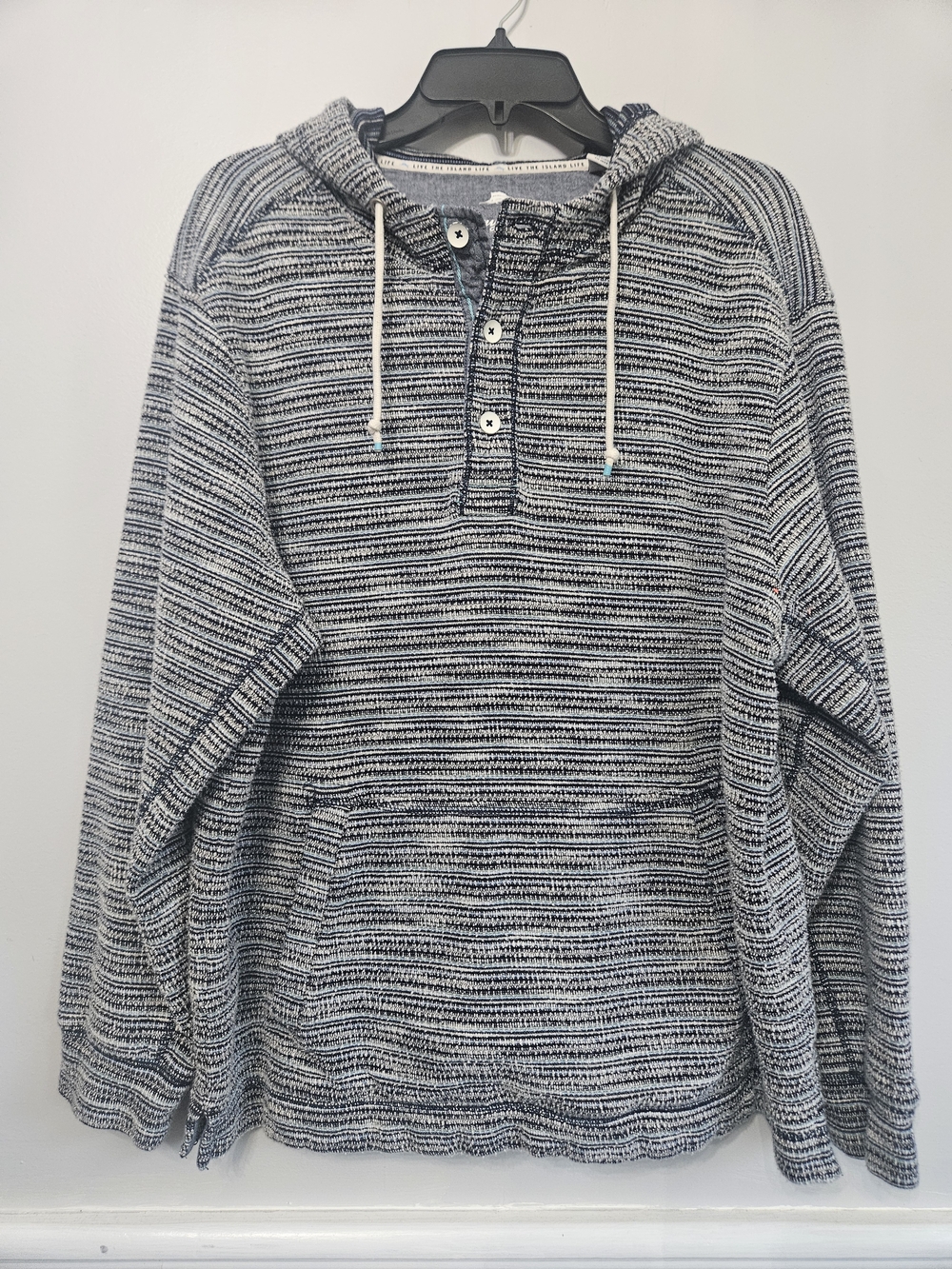 EUC Tommy Bahama Baja Nova Hoodie Mens Large Blue Gray Striped Henley Pullover